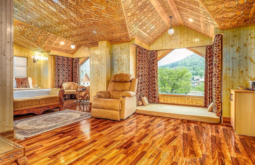 Hillside Resort & Spa Pahalgam-1
